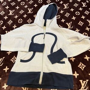 Lululemon jacket